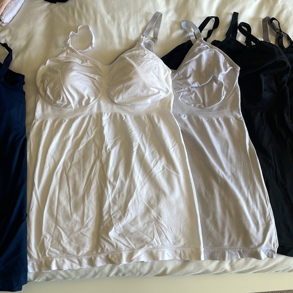 Nursing tank bundle size XL - Picture 5 of 6